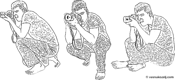 5-holding_camera_support_kneeling