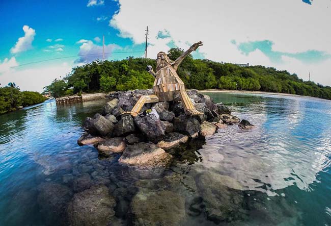 I Create Giant Sculptures From Scrap Wood
